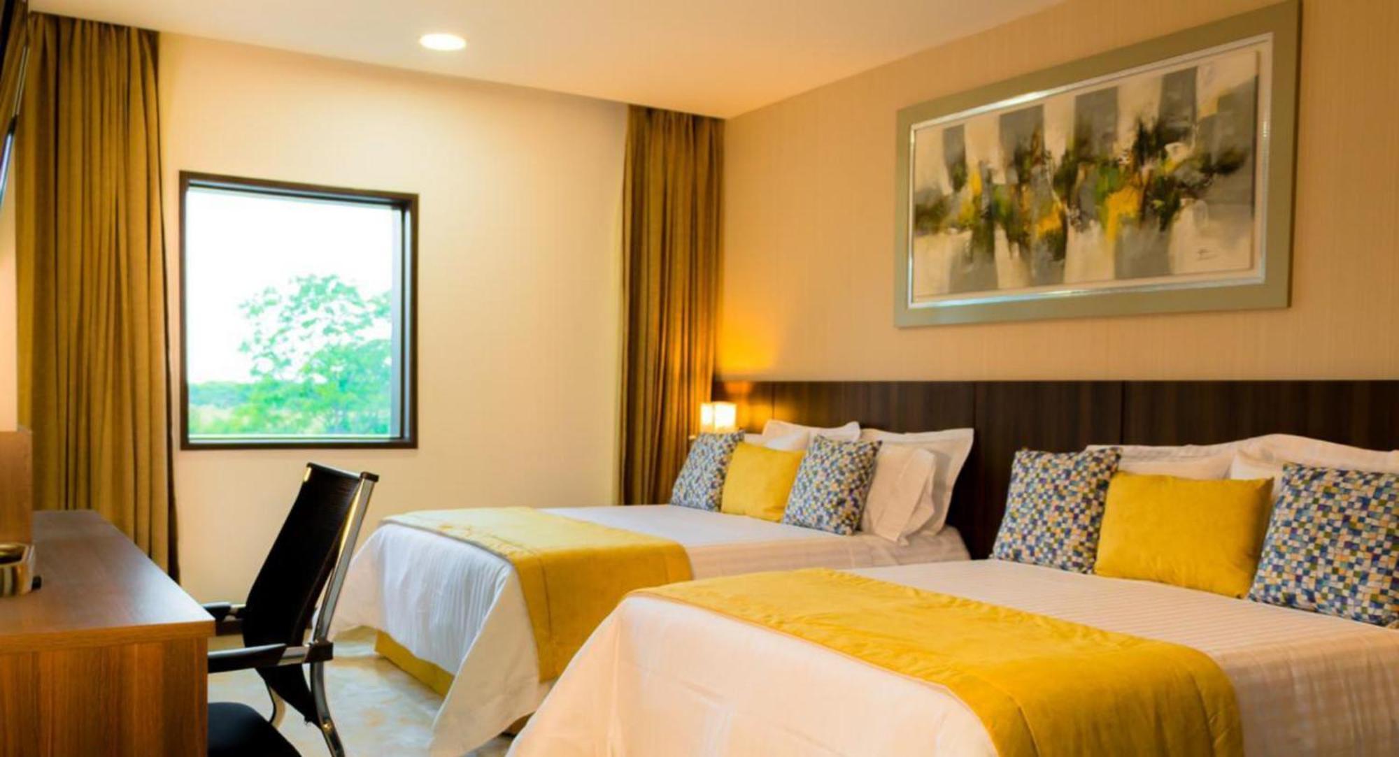 Hotel Royal Elim International Cali Exteriör bild Deluxe Room